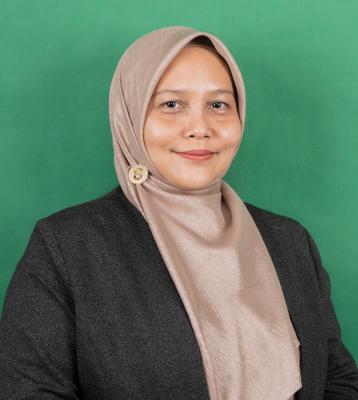 Raja Suci Harlizah, MM