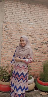 apt. Sari Rahmadhani, S.Farm., M.Farm
